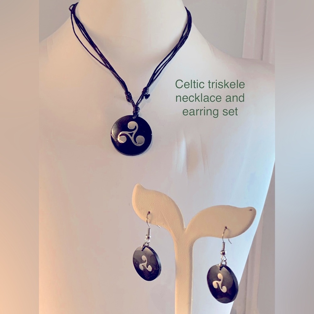 Celtic triskele earrings & adjustable necklace set by Prodigal Daughter